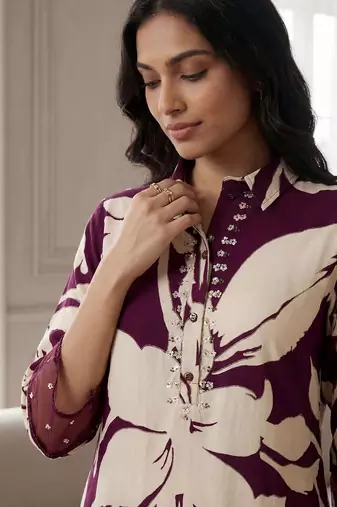Women Floral Printed Regular Kurta with Trousers