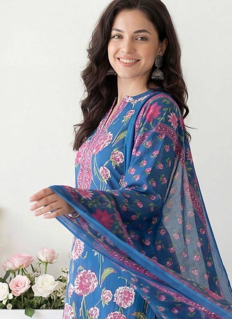 Women Floral Printed Regular Pure Cotton Kurta with Trousers & With Dupatta