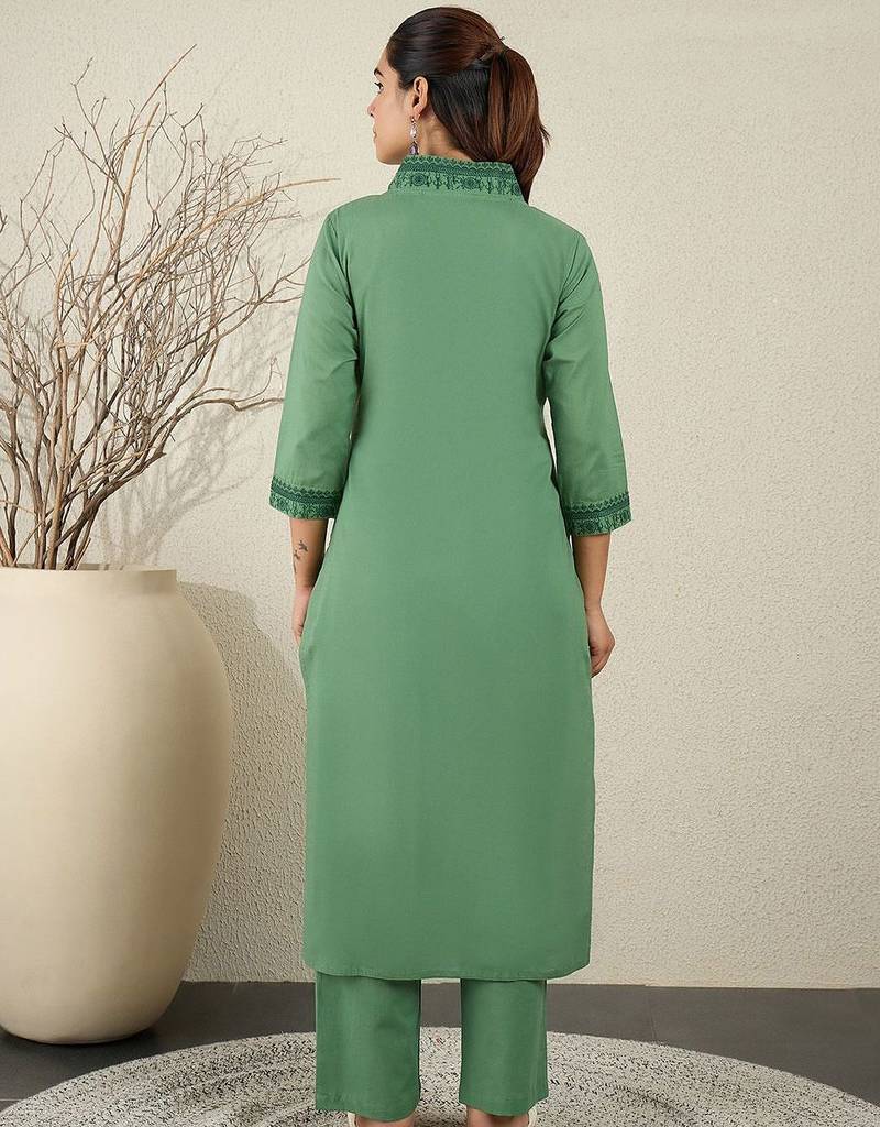 Ethnic Motifs Embroidered Thread Work Pure Cotton Kurta With Trousers