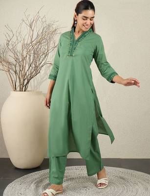 Ethnic Motifs Embroidered Thread Work Pure Cotton Kurta With Trousers 6