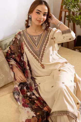 Women Ethnic Motifs Embroidered Regular Thread Work Kurta with Patiala & With Dupatta
