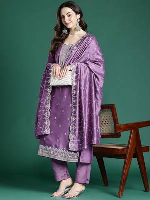Ethnic Motifs Embroidered Kurta with Trousers & Dupatta 8