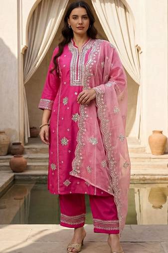 Plus Size Embroidered Regular Thread Work Kurta with Trousers & With Dupatta