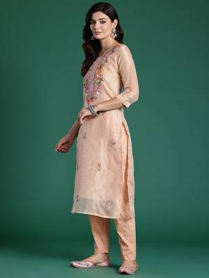 Women Floral Embroidered Thread Work Cotton Kurta with Trousers & With Dupatta 6