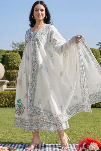 Women Floral Printed Empire Pure Cotton Kurta with Trousers & With Dupatta