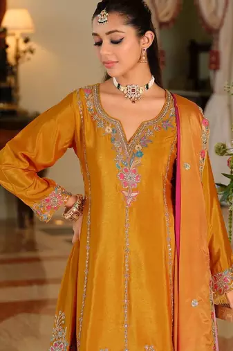 Women Ethnic Motifs Embroidered Empire Thread Work Kurta with Sharara & With Dupatta