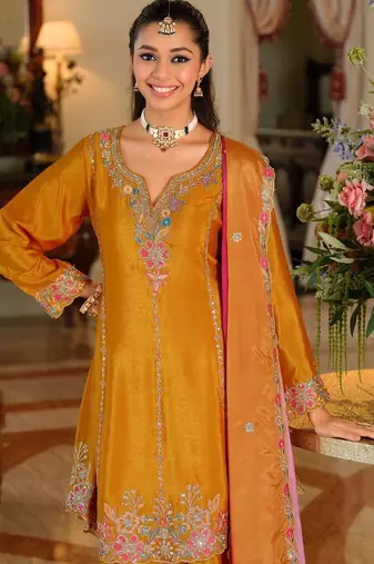 Women Ethnic Motifs Embroidered Empire Thread Work Kurta with Sharara & With Dupatta