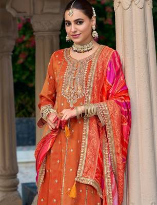 Ethnic Motifs Embroidered Sequinned Anarkali Kurta with Trouser & Dupatta 1