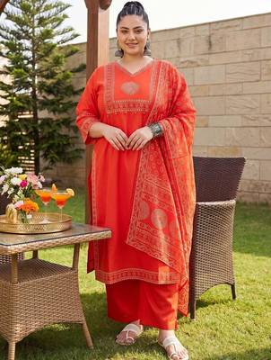 Plus Size Rust Printed Straight Kurta Trousers With Dupatta Set 5