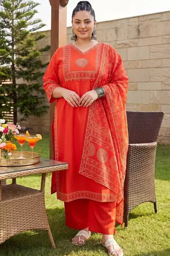 Plus Size Rust Printed Straight Kurta Trousers With Dupatta Set