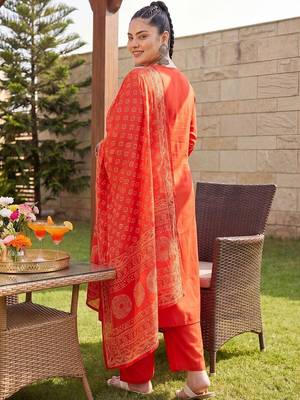 Plus Size Rust Printed Straight Kurta Trousers With Dupatta Set 6