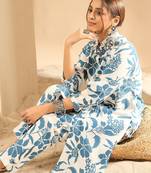 Women Floral Printed Regular Kurta with Trousers