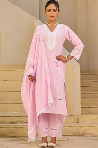 Women Embroidered Regular Thread Work  Cotton Kurta Set With Dupatta