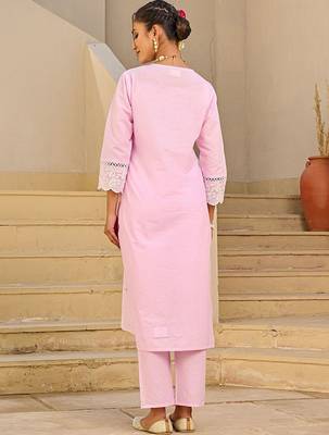 Women Embroidered Regular Thread Work Pure Cotton Kurta Set With Dupatta 5