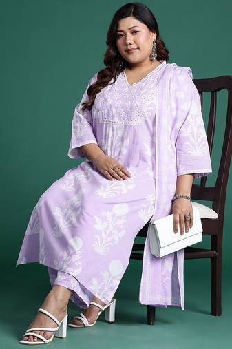 Plus Size Lavender Printed Straight Kurta Trousers With Dupatta Set
