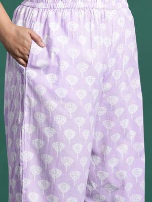 Plus Size Lavender Printed Straight Kurta Trousers With Dupatta Set 3