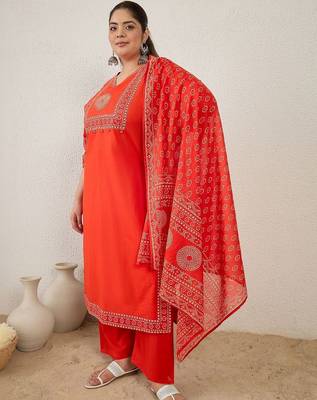 Plus Size Printed Mirror Work Pure Cotton Kurta with Trousers & With Dupatta 3