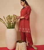 Women Ethnic Motifs Embroidered Regular Thread Work Pure Cotton Kurta with Trousers