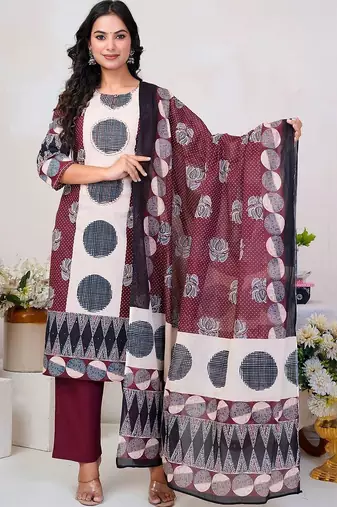 Women Floral Printed Regular Thread Work Pure Cotton Kurta with Trousers & With Dupatta