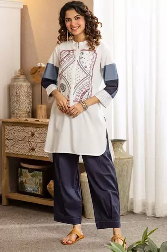 Women Printed Regular Pure Cotton Kurta with Trousers