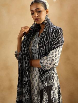 Floral Printed Mirror Work Pure Cotton Kurta with Palazzos & With Dupatta 7