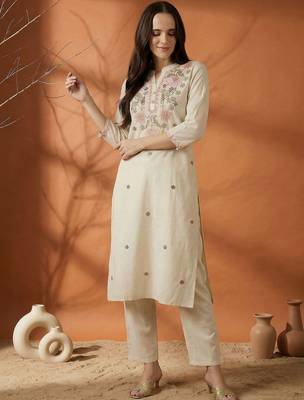 Women Floral Embroidered Regular Thread Work Pure Cotton Kurta with Trousers 3