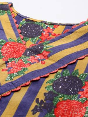 Floral Printed Regular Pure Cotton Kurta with Trousers & Dupatta 2