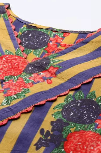 Floral Printed Regular Pure Cotton Kurta with Trousers & Dupatta