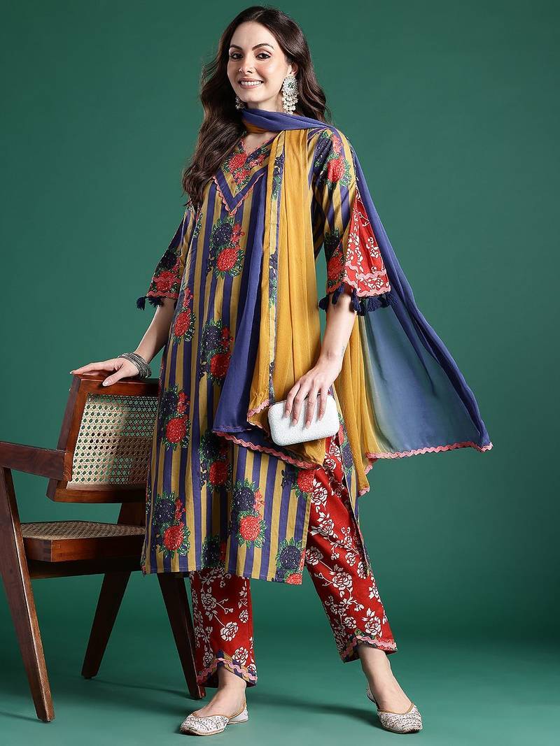Floral Printed Regular Pure Cotton Kurta with Trousers & Dupatta