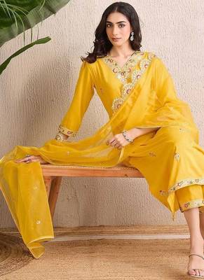 Women Ethnic Motifs Embroidered Regular Kurta with Trousers & With Dupatta 6