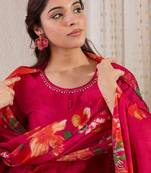 Women Floral Printed Regular Pure Cotton Kurta with Trousers & Dupatta