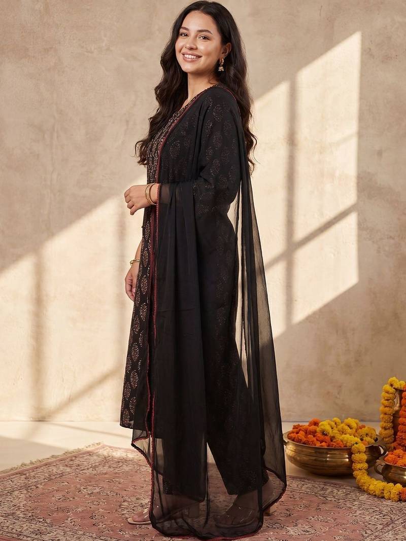Women Ethnic Motifs Printed Regular Pure Cotton Kurta with Trousers & With Dupatta