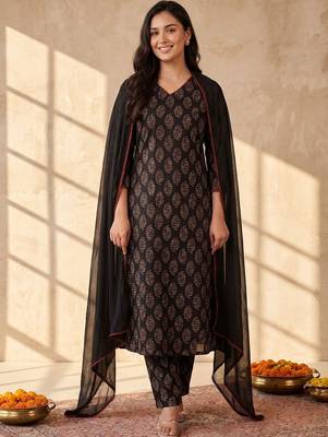 Women Ethnic Motifs Printed Regular Pure Cotton Kurta with Trousers & With Dupatta 6