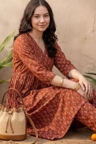 Women Ethnic Motifs Printed Empire Pure Cotton Kurta with Trousers