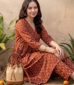 Women Ethnic Motifs Printed Empire Pure Cotton Kurta with Trousers