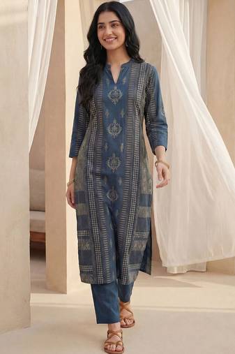 Women Ethnic Motifs Printed Regular Kurta with Trousers