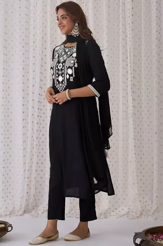 Ethnic Embroidered Round Neck Straight Kurta with Trousers & Dupatta
