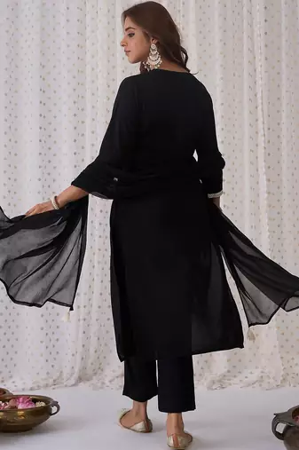 Ethnic Embroidered Round Neck Straight Kurta with Trousers & Dupatta