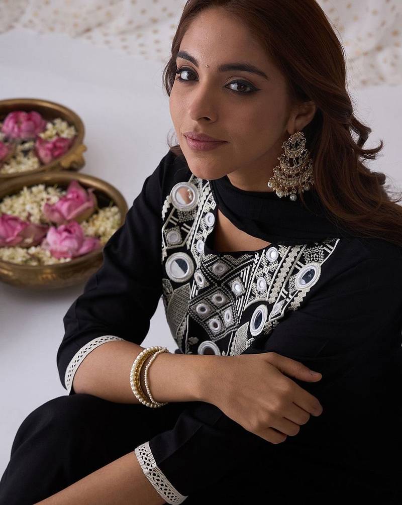 Ethnic Embroidered Round Neck Straight Kurta with Trousers & Dupatta