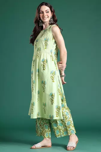 Floral Printed Regular Pure Cotton Kurta with Palazzos