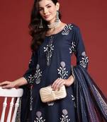 Floral Printed Sequinned Pure Cotton Kurta With Trousers & Dupatta