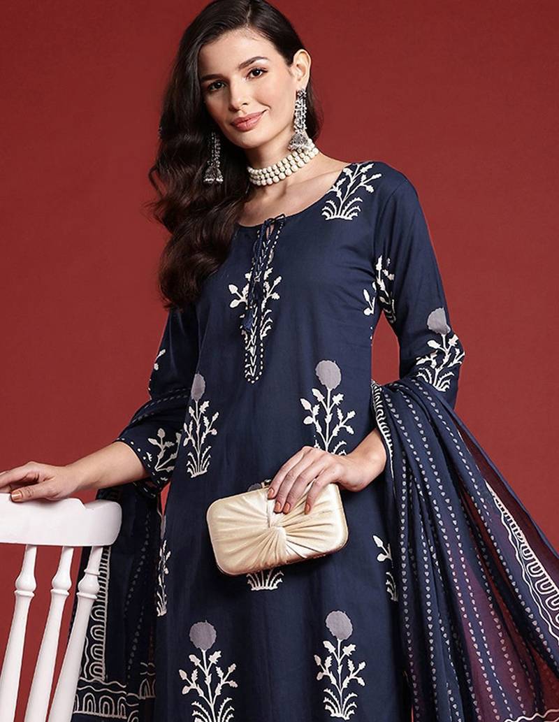 Floral Printed Sequinned Pure Cotton Kurta With Trousers & Dupatta