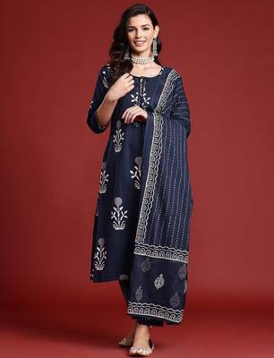 Floral Printed Sequinned Pure Cotton Kurta With Trousers & Dupatta 2
