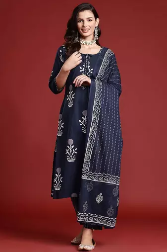 Floral Printed Sequinned Pure Cotton Kurta With Trousers & Dupatta