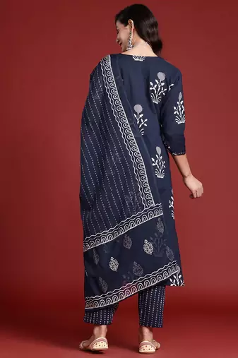 Floral Printed Sequinned Pure Cotton Kurta With Trousers & Dupatta