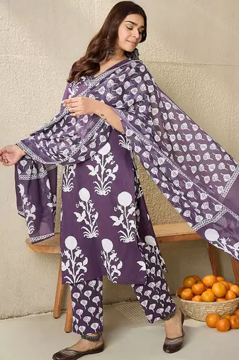 Floral Printed V-Neck Pure Cotton Straight Kurta With Trousers And Dupatta