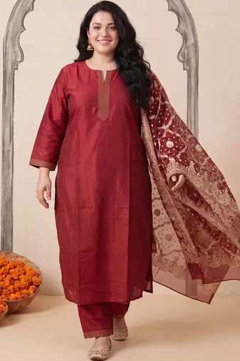 Women Ethnic Motifs Regular Kurta with Trousers & With Dupatta