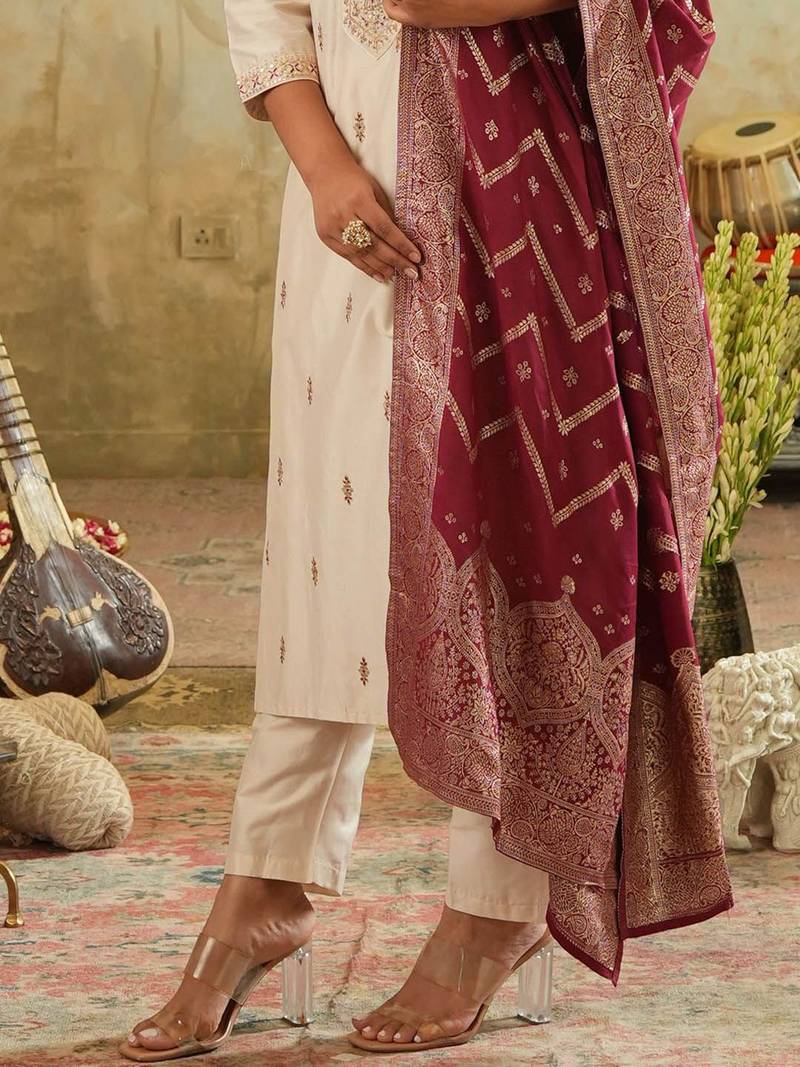 Ethnic Motifs Embroidered Regular Sequinned Kurta with Trousers & Dupatta