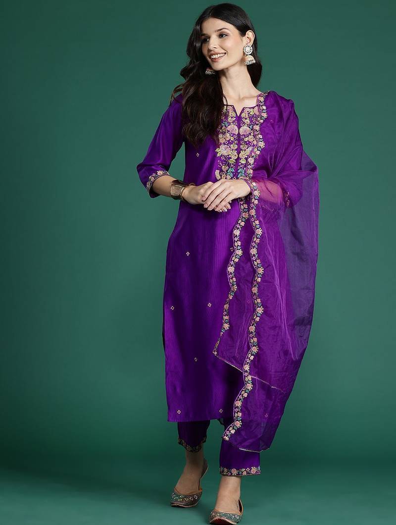 Floral Embroidered Sequinned Liva Kurta With Trousers & Dupatta