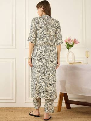 Floral Printed Thread Work Pure Cotton Kurta With Palazzos 5